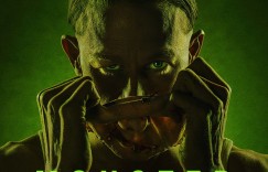 怪物:艾德·盖恩的故事 Monster: The Ed Gein Story【2025】【剧情/惊悚/恐怖/传记/犯罪】【全08集】【美剧】【中英字幕】